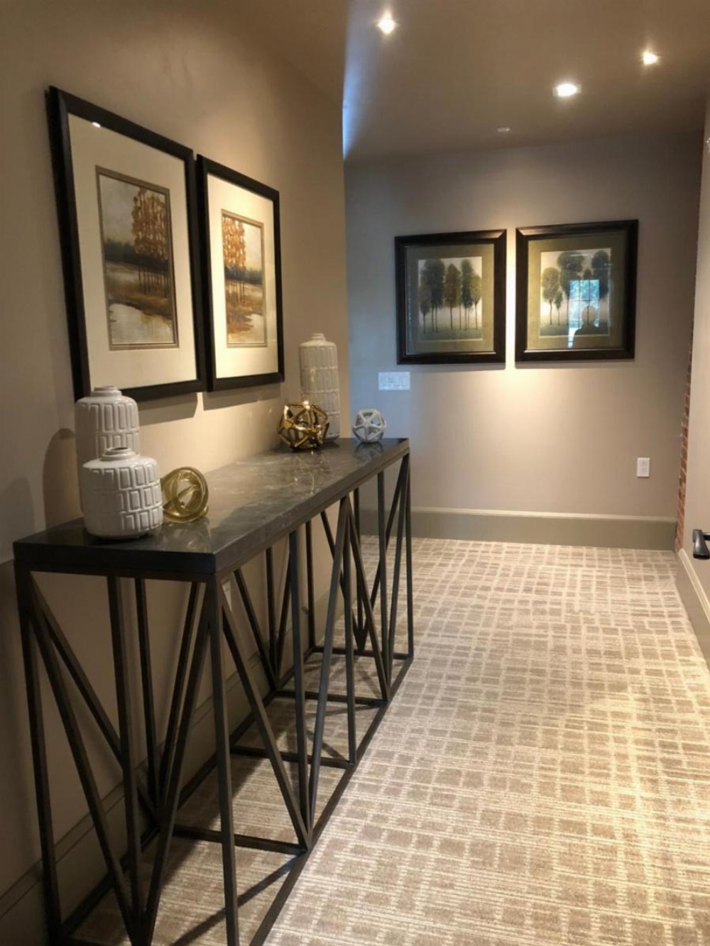 Farmer's Creekside Tavern & Inn